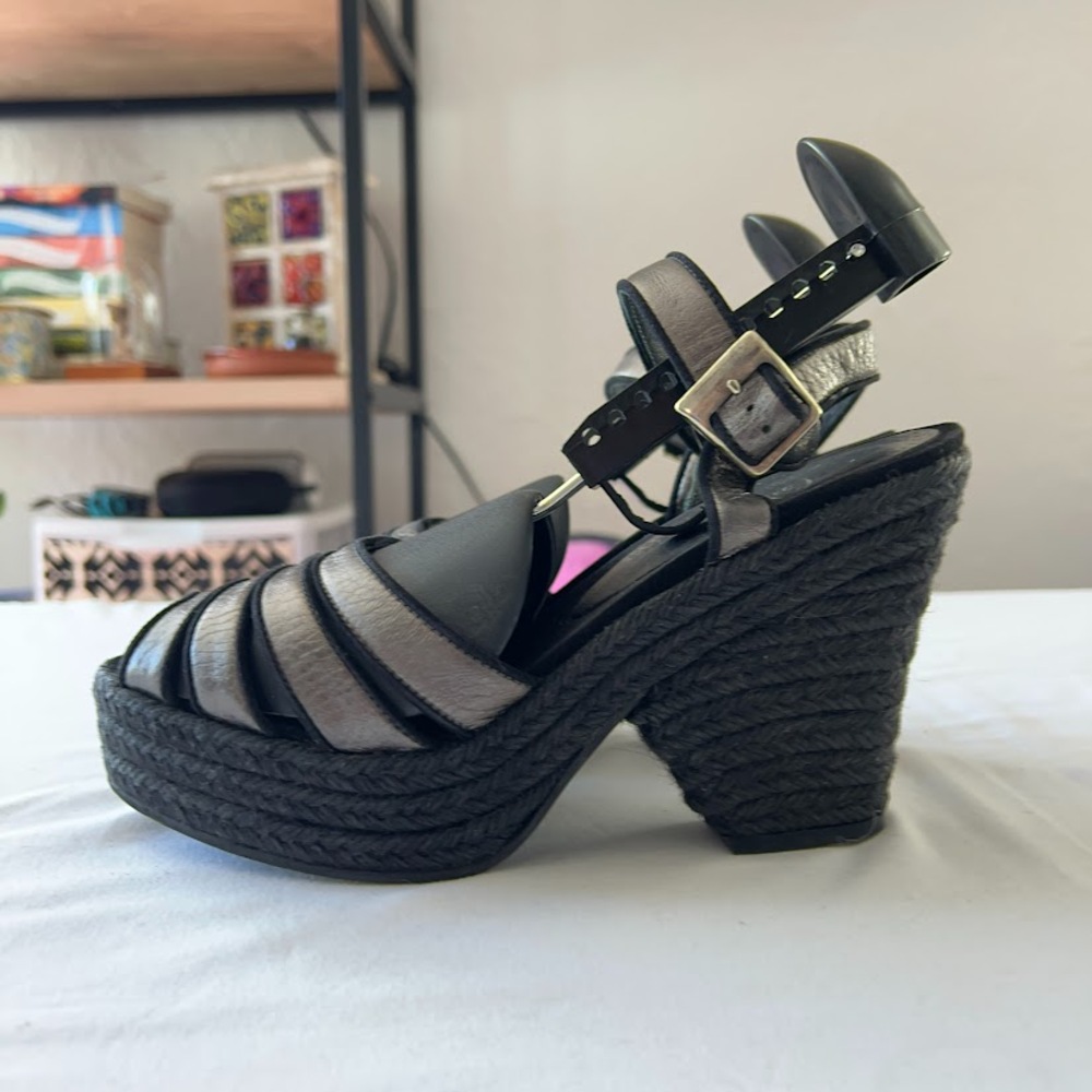 Castañer Strappy Platform Espadrille Wedge Sandals Blk Silver sz 38 Boho Resort